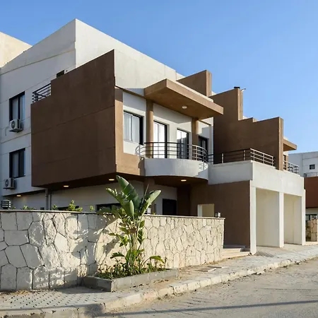 Golden 4Br Villas By Travelholic-2